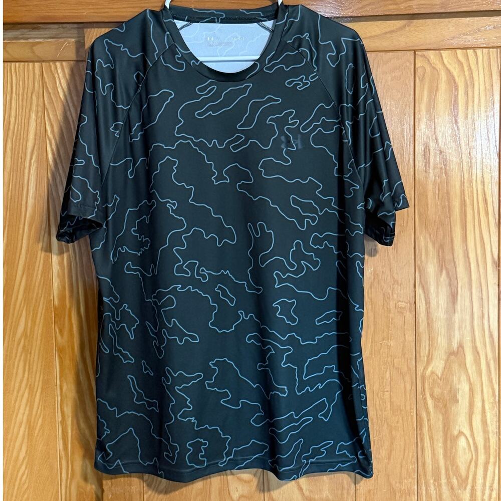 Under Armour Velocity Printed Camo Tech Tee - Men’s Large